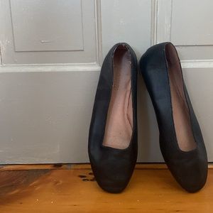 Madewell black flats